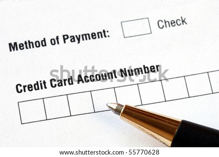 Fill in the credit card information in an order form