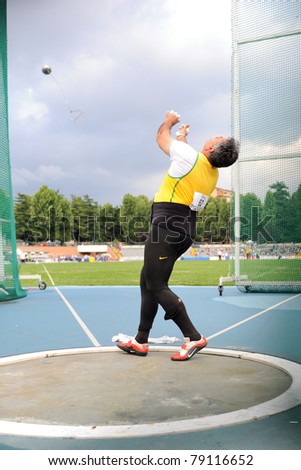 TURIN, ITALY - JUNE 10: Vizzoni Nicola of Italy performs hammer throw during the 2011 Memorial Primo Nebiolo track and field athletics international meeting, on June 10, 2011 in Turin, Italy.