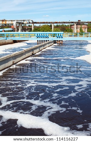 Water treatment tank with waste water