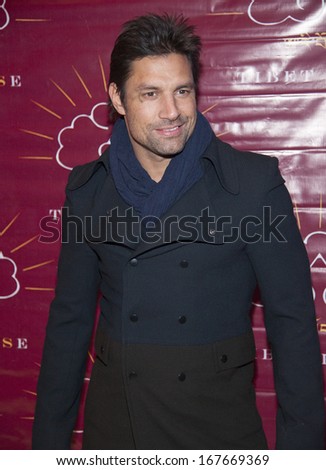 NEW YORK-DEC 16: Actor Manu Bennett attends the 11th annual Tibet House US Benefit Auction at Christie\'s Auction House on December 16, 2013 in New York City.