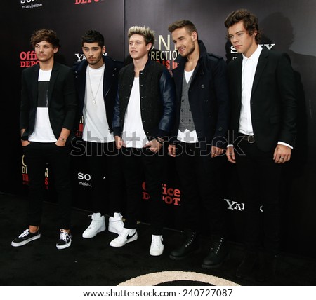 NEW YORK-AUG 26: (L-R) Louis Tomlinson, Zayn Malik, Niall Horan, Liam Payne & Harry Styles of One Direction at 'One Direction:This Is Us' premiere at Ziegfeld Theater August 26, 2013 in New York City.