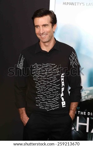 NEW YORK-MAR 4: Actors Sharlto Copley attends the premiere of \