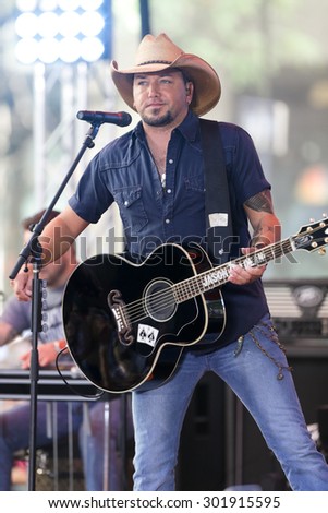 NEW YORK-JUL 31: Country music artist Jason Aldean performs onstage at NBC's 'Today Show' at Rockefeller Plaza July 31, 2015 in New York City.