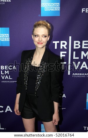 NEW YORK - APRIL 25: Actress Amanda Seyfried attends the \