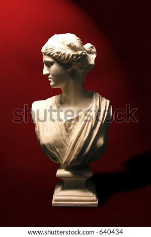 A photo of a statue of a roman goddess
