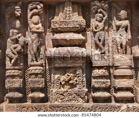 Exquisitely carved lady dancers, Sun Temple, Konarak