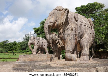 War elephants sculpture, Sun temple Konark