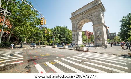 NEW YORK - JUNE 16: Arch in Washington Square Park on June 16, 2014 in New York. Washington Square Park is one of the best-known of New York City\'s 1,900 public parks.