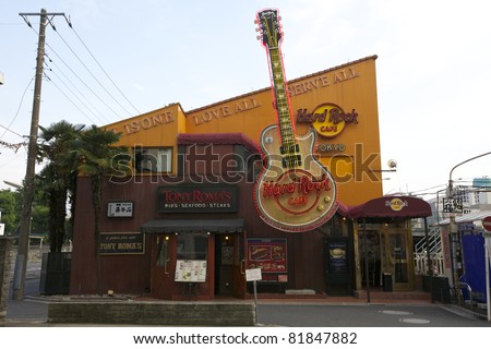 TOKYO - JULY 3: World famous Hard Rock Cafe on July 3, 2011 in Tokyo, Japan. Currently, there are 150 Hard Rock locations in 53 countries with the first opening it\'s doors in London on June 14, 1971