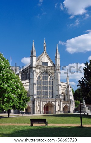 Winchester cathedral front facade and spires from a distance