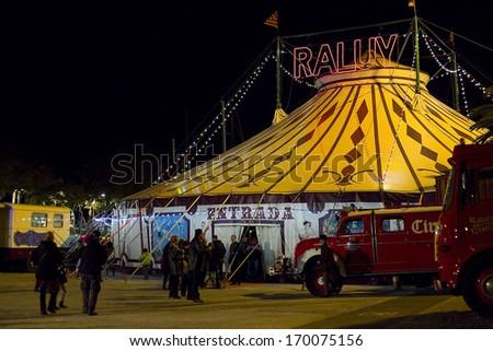 BARCELONA - JANUARY 1: View of the circus tent before the new spectacle of Raluy Circus, on January 1, 2014 in Barcelona, Spain.
