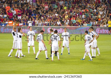 BARCELONA - AUGUST 17: Real Madrid players in action at the Spanish Super Cup final match between FC Barcelona and Real Madrid, 3 - 2, on August 17, 2011 in Camp Nou stadium, Barcelona, Spain.