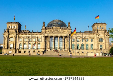 Foto Bild Zum Reichstag nach rechts