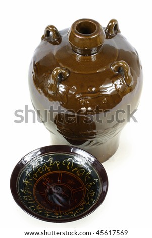 Wine jar and Punch Bowl on white background
