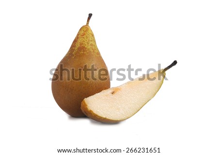 Pear  and cutted/sliced pear