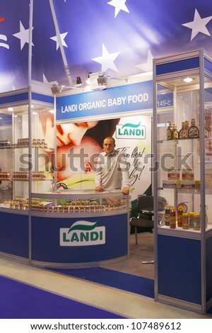 MOSCOW-SEPTEMBER 13: Food Stand for Children of the American company LANDI ORGANIC BABY FOOD at International Food & Drinks Exhibition on September 13, 2011 in Moscow