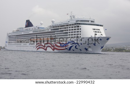KONA, HI - JULY 23, 2008: The Norwegian Cruise Lines ship, \