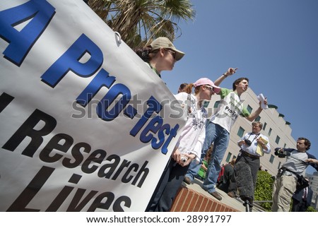 LOS ANGELES - APRIL 22: Tom Holder, of UK Pro-Test speaks at a pro-research rally at UCLA defending the use of animals in research on Earth Day,  April 22, 2009 in Los Angeles.