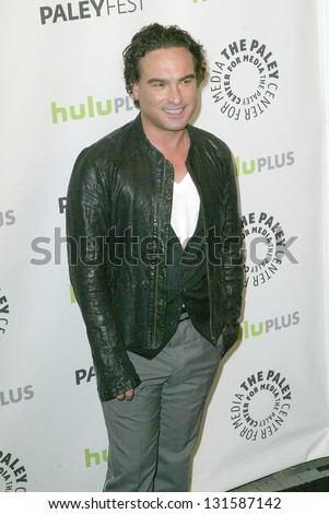 BEVERLY HILLS - MARCH 13: Johnny Galecki arrives at the 2013 Paleyfest \