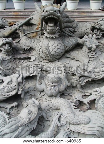 Dragon in a temple in Quanzhou, China