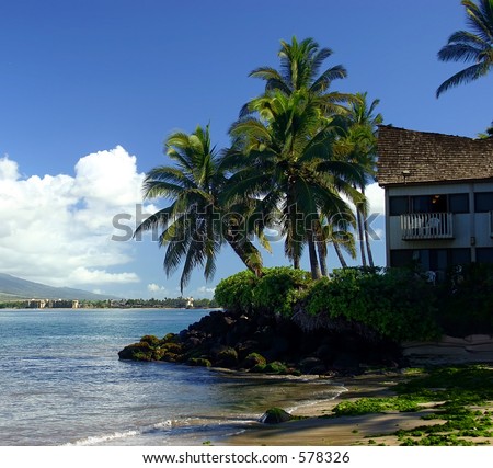 A house on the edge of the ocean in Kihei, Maui Island, Hawaii.