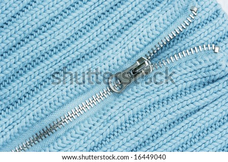 Open Zipper on Sweater - knitting pattern with purls and knits