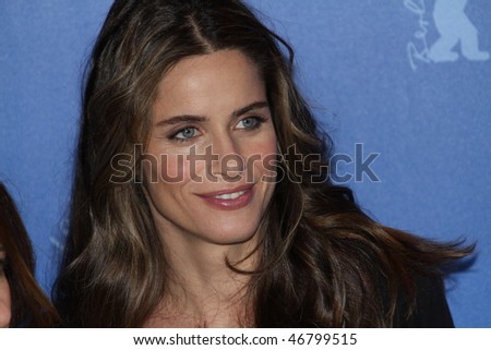 BERLIN - FEBRUARY 16: Actress Amanda Peet attends the \'Please Give\' Photocall during  of the 60th Berlin International Film Festival at the Grand Hyatt Hotel on February 16, 2010 in Berlin, Germany