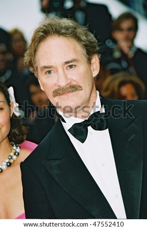 CANNES, FRANCE - MAY 22: Actor Kevin Kline arrives at the 57th  Cannes Film Festival closing ceremony  at the Palais de festival during the 57th Cannes Film Festival on May 22, 2004 in Cannes, France