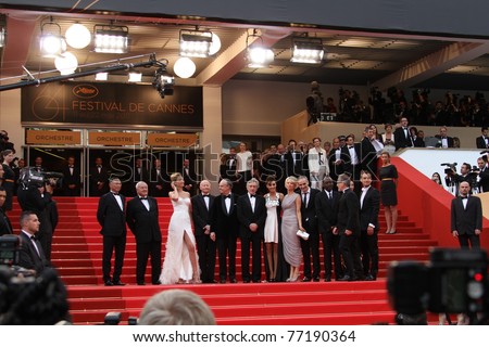 CANNES, FRANCE - MAY 11:  Jury members  and Robert De Niro, attend the Opening Ceremony and \'Midnight In Paris\' Premiere at the Palais during the 64 Cannes  Festival on May 11, 2011 in Cannes, France
