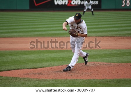 PITTSBURGH - SEPTEMBER 24 : Steven Jacksons of Pittsburgh Pirates follows through on a pitch  against Cincinnati Reds on September 24, 2009 in Pittsburgh, PA.