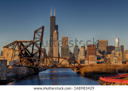 CHICAGO, ILLINOIS - DECEMBER 28: South Branch of the Chicago River leads into the Chicago loop on December 28, 2013 in Chicago, Illinois