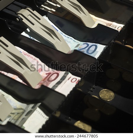 Open cash register euro