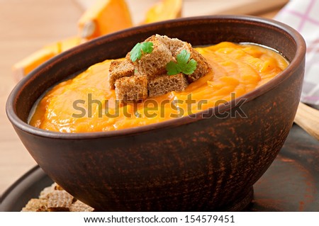 pumpkin soup with croutons