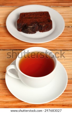 Gingerbread Cake with Jam