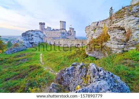 Ruins of the old medieval Ogrodzieniec Castle in Poland. Krakow-Czestochowa Upland, Trail of the Eagles\' Nests at Polish Jurassic Highland.