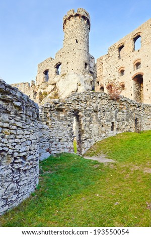 Ruins of the old medieval The Ogrodzieniec Castle in Poland. Krakow-Czestochowa Upland, Trail of the Eagles\' Nests at Polish Jurassic Highland.