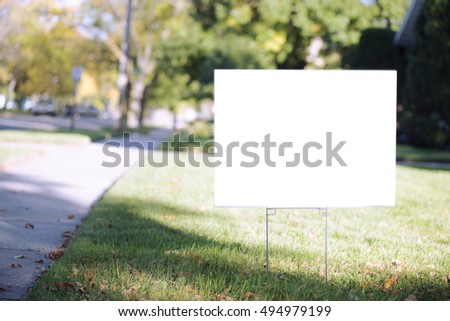 blank yard sign during sunny autumn weather Foto d'archivio © 