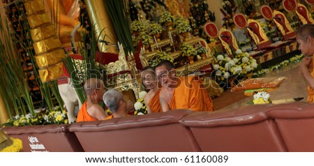PHUKET - SEPTEMBER 17: Thais gather at the temple to celebrate monk Luang Pu Supha\'s 114th birthday  on September 17, 2010 in Phuket, Thailand. Many Thais believe he is the world\'s oldest man.