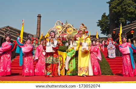 FOSHAN CITY-Jan 23: Foshan to meet the Chinese New Year opera activities held in the ancient stove square, thousands of people attended a grand occasion in January 23, 2014 in Foshan, China