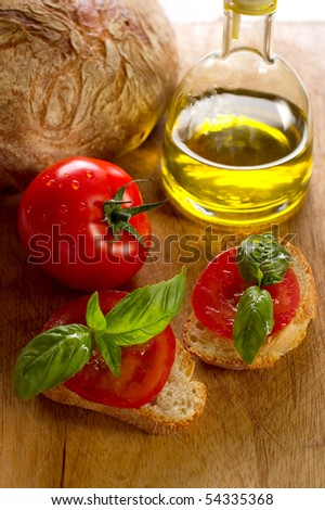 slice tomato over slice bread