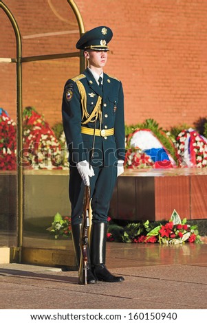 MOSCOW - MAY 10: Guard of Honour at the Tomb of the Unknown Soldier on May 10, 2007 in Moscow, Russia. Changing of the Guard Ceremony takes place every hour and is a popular event with tourists.