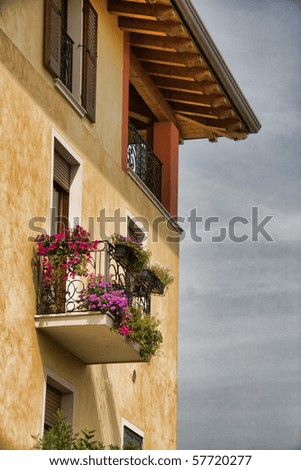 Lovely Italian house with balcony