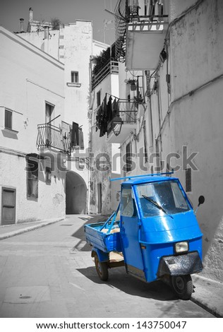 Alleyway. Castellaneta. Puglia. Italy.