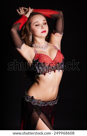 Descarga chica virgen desnuda foto 100