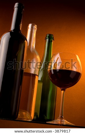 red wine white wine sparkling wine bottles glass
