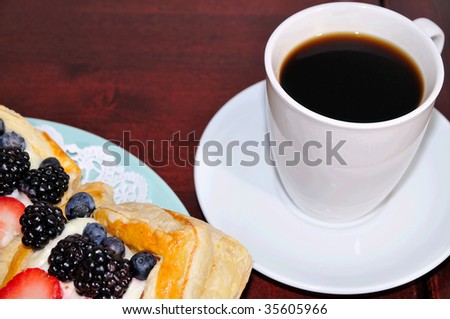 coffee and fruit cakes for dessert or breakfast