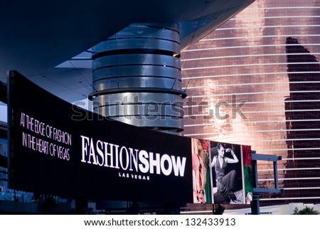 LAS VEGAS - DECEMBER 27: The PR Newswrie broadcasts giant public relations images to visitors on a jumbo-tron at Fashion Mall in Las Vegas on December 27, 2009.