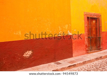 Multi-colored street scene in old Mexico