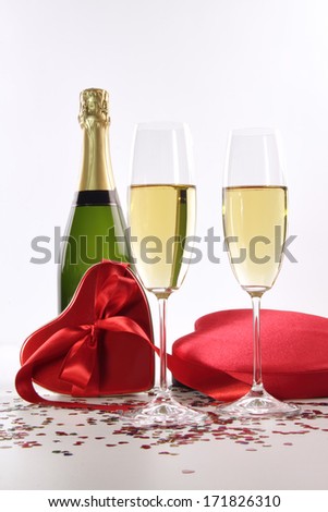 Champagne and chocolates for Valentine\'s Day
