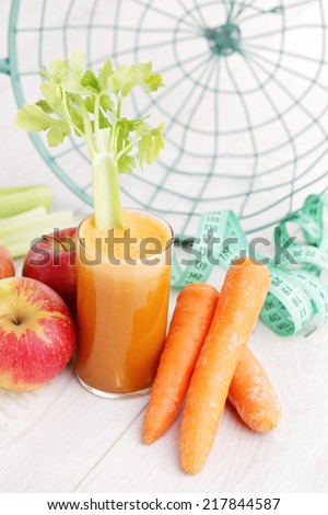 homemade carrot and apple juice - food and drink